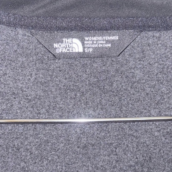 The North Face Soft Shell Jacket - Picture 5 of 5